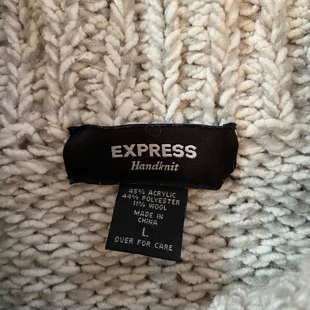 Express Knit Turtleneck Sweater - Picture 3 of 4